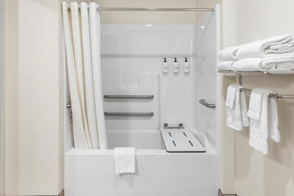 Quadruple Room interior